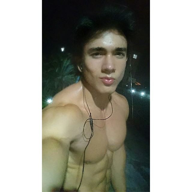 Muscle men From IG 284