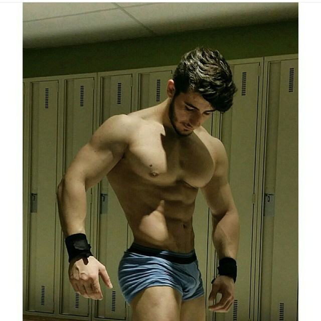 Muscle men From IG 291