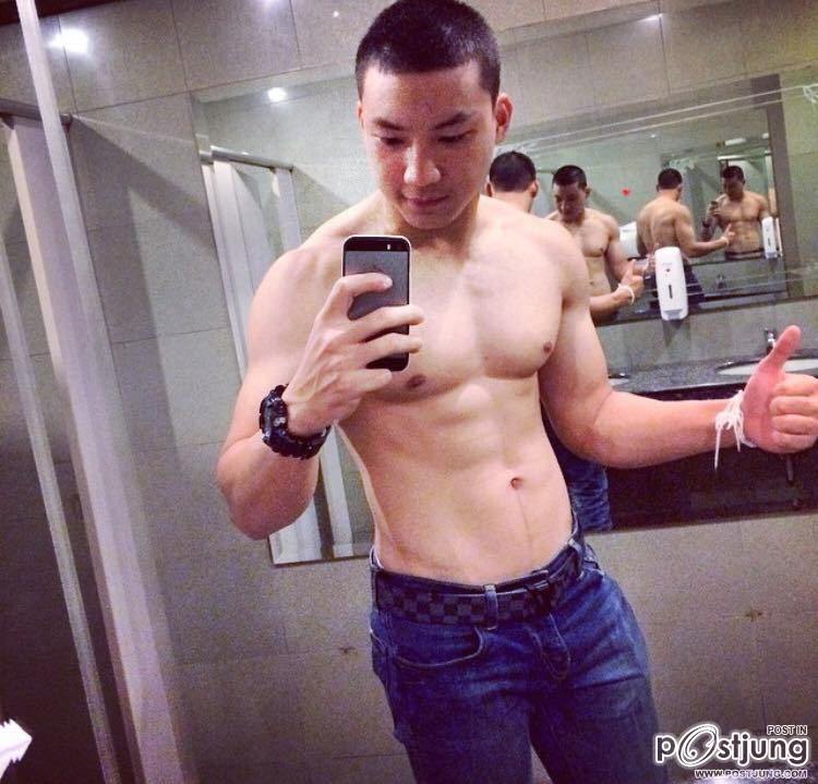 แข่งกันโชว์ หึหึ แซ่บ