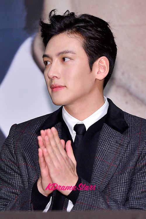 ดีเจพุฒิ พุฒิชัย ~ Ji Chang Wook_นักแสดงหน้าเหมือน