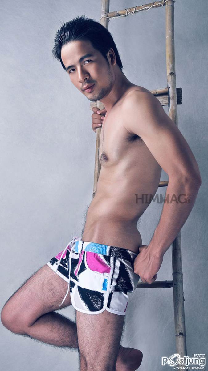 ชายมากมายหลายหีบ011