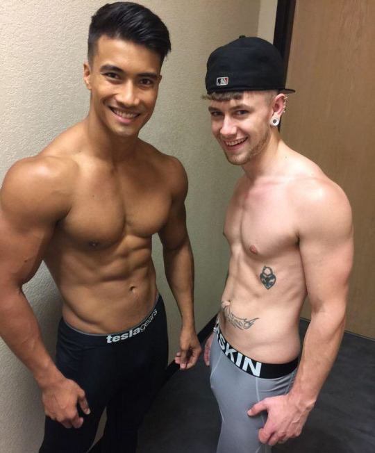 วันหยุดพักผ่อนหย่อนตา