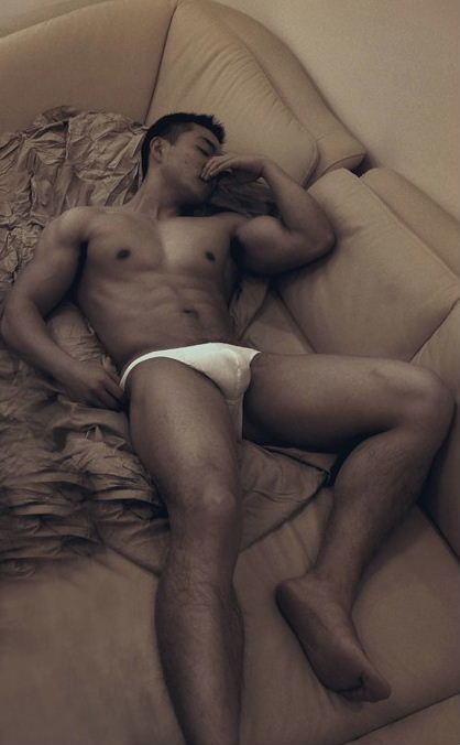 Hot Guy in Underwear 4