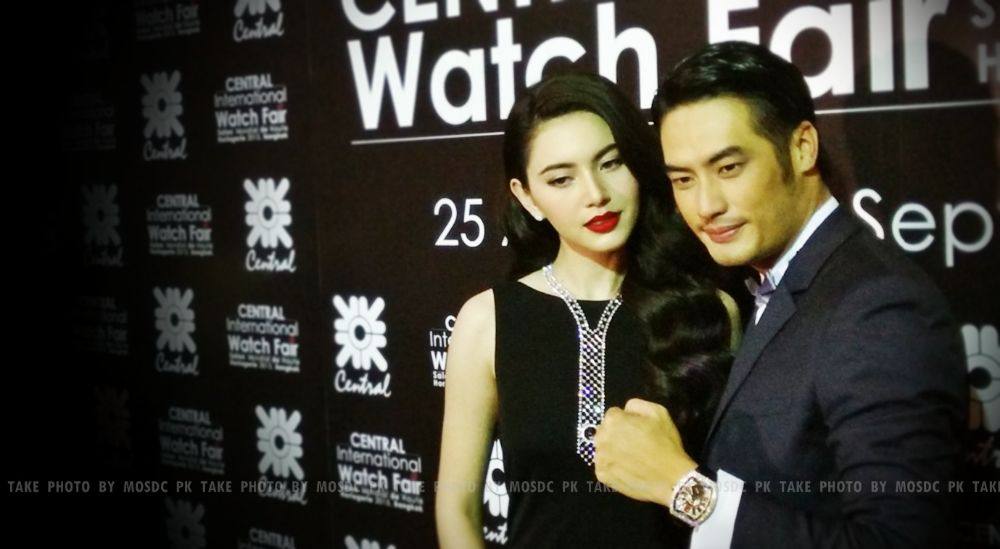 ใหม่ ดาวิกา & บอย ปกรณ์ @งาน central international watch fair 2015