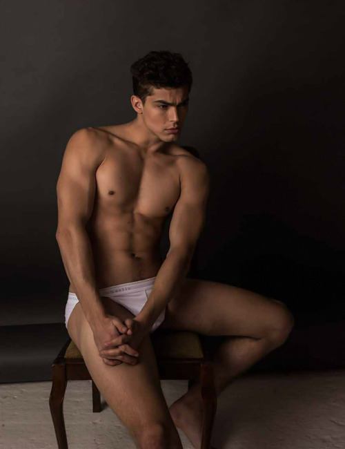 Hot Guy in Underwear 7