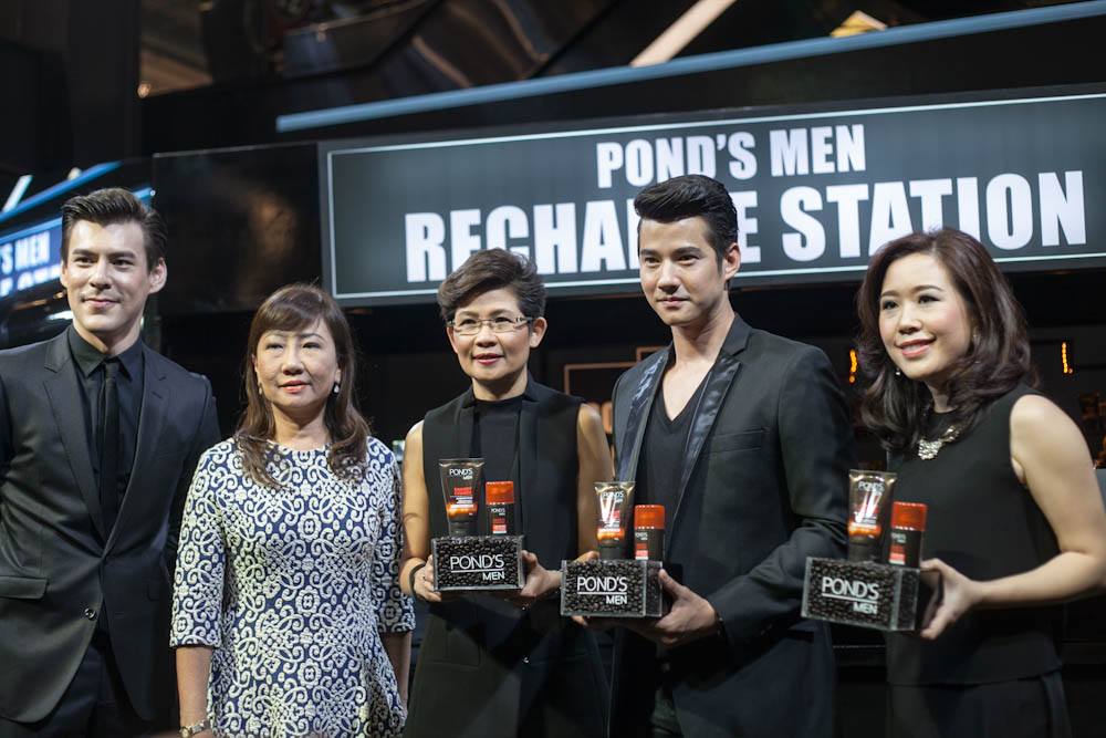 Mario Maurer, Koolcheng Trịnh Tú Trung - Pond's Men Event