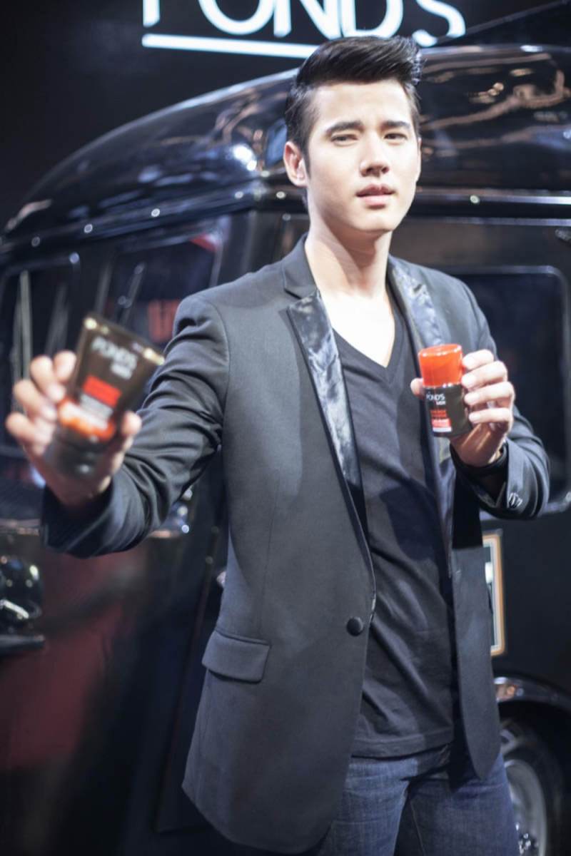 Mario Maurer, Koolcheng Trịnh Tú Trung - Pond's Men Event