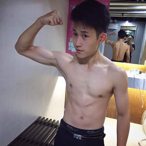 พักสายตากับหนุ่มๆ