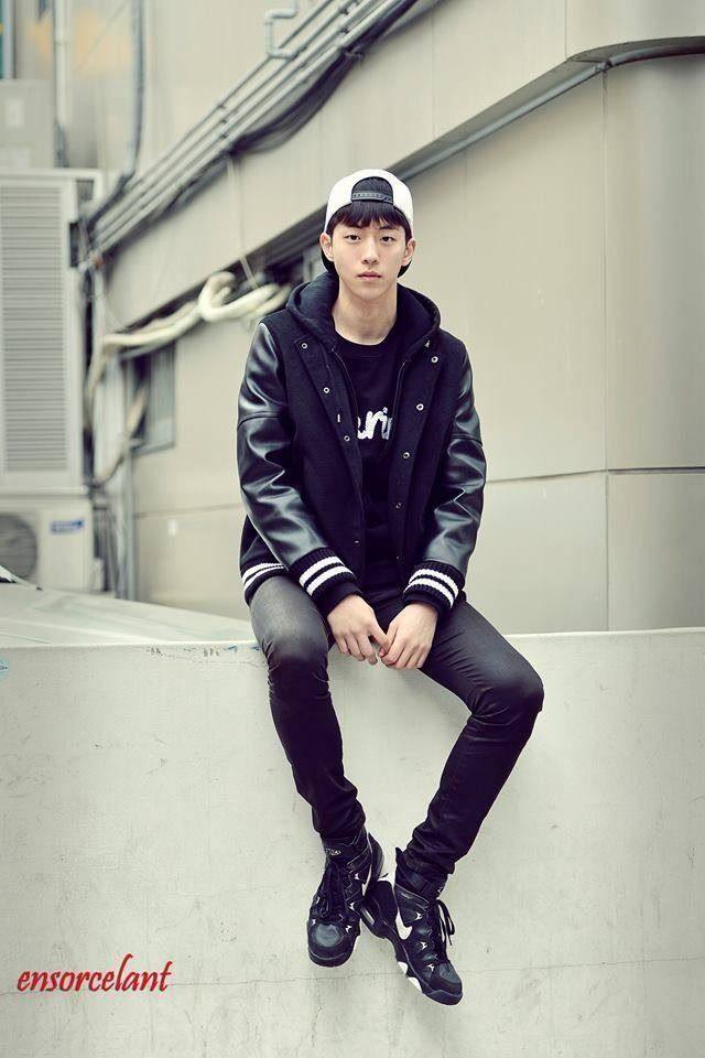 Nam Joo Hyuk สูงยาวขาวล่ำ