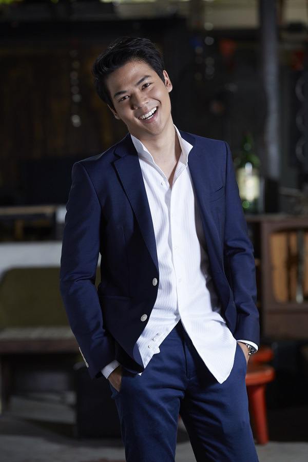 หนุ่มคลีโอ 2015 เลียเลยๆ