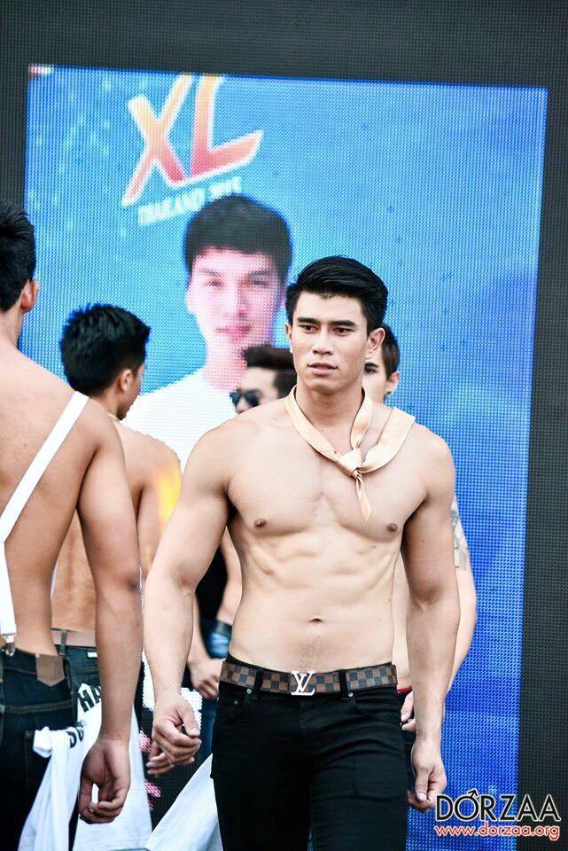 เลียจัดให้หนัก