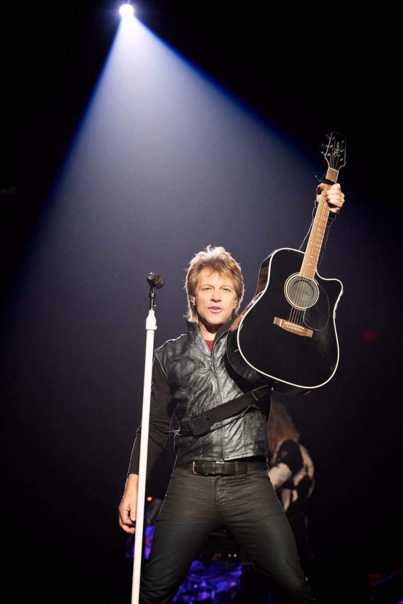 JON BON JOVI ตำนานความเซ็กซี่