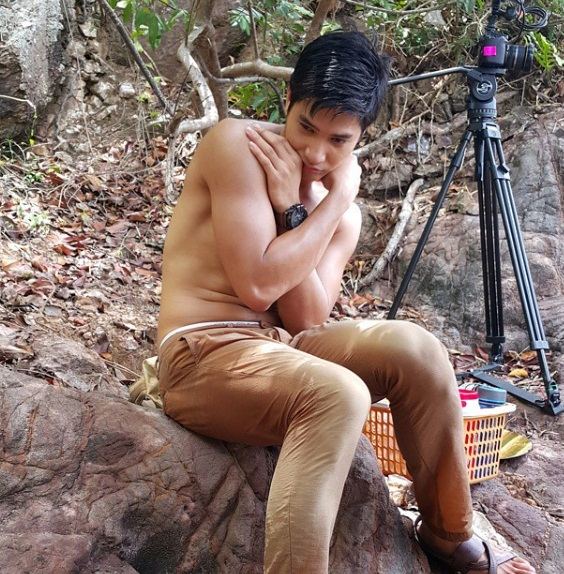 ขนลุกซู่ ! "ไมค์" โดน ลูบ ไล้ ล้วง เสียวจนตัวเกร็ง ! ใน "รอยรักแรงแค้น"