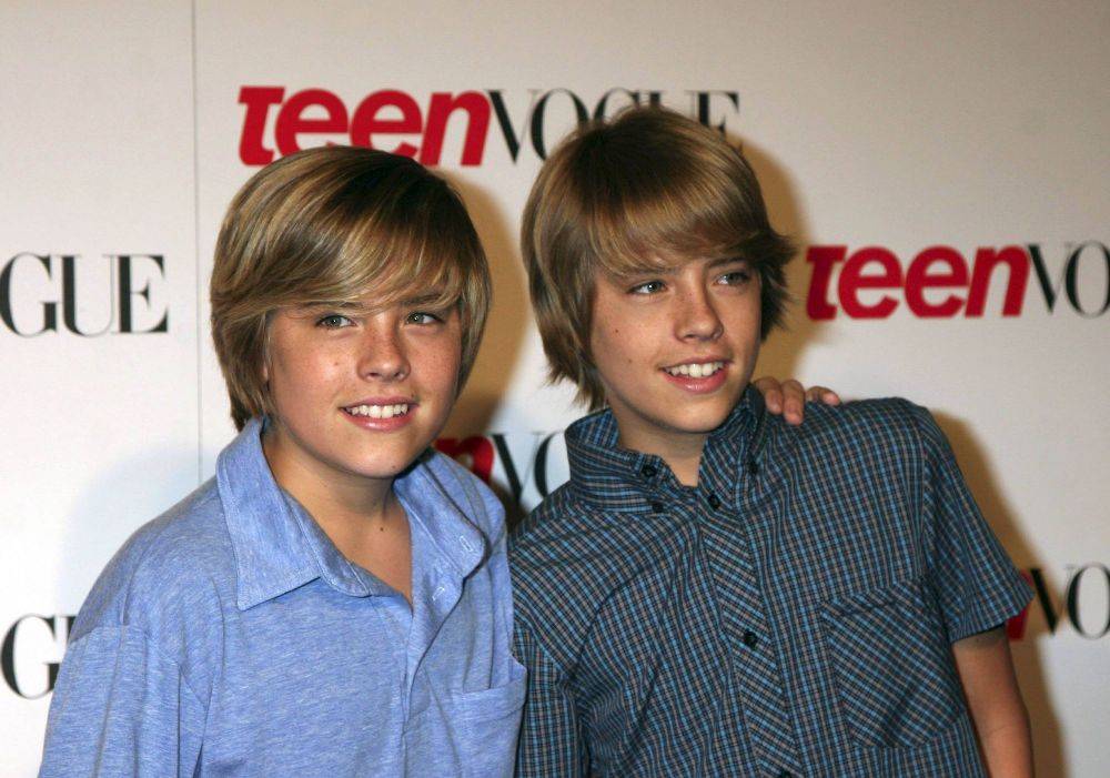 แฝดสุดหล่อ Cole and Dylan Sprouse