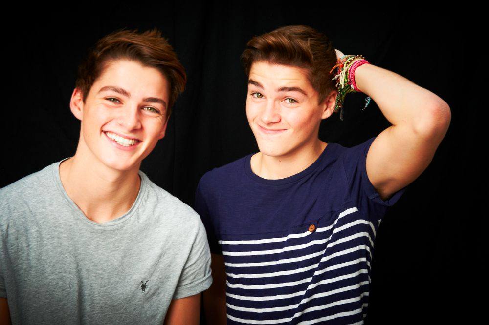 แฝดสุดหล่อ Jack and Finn Harries