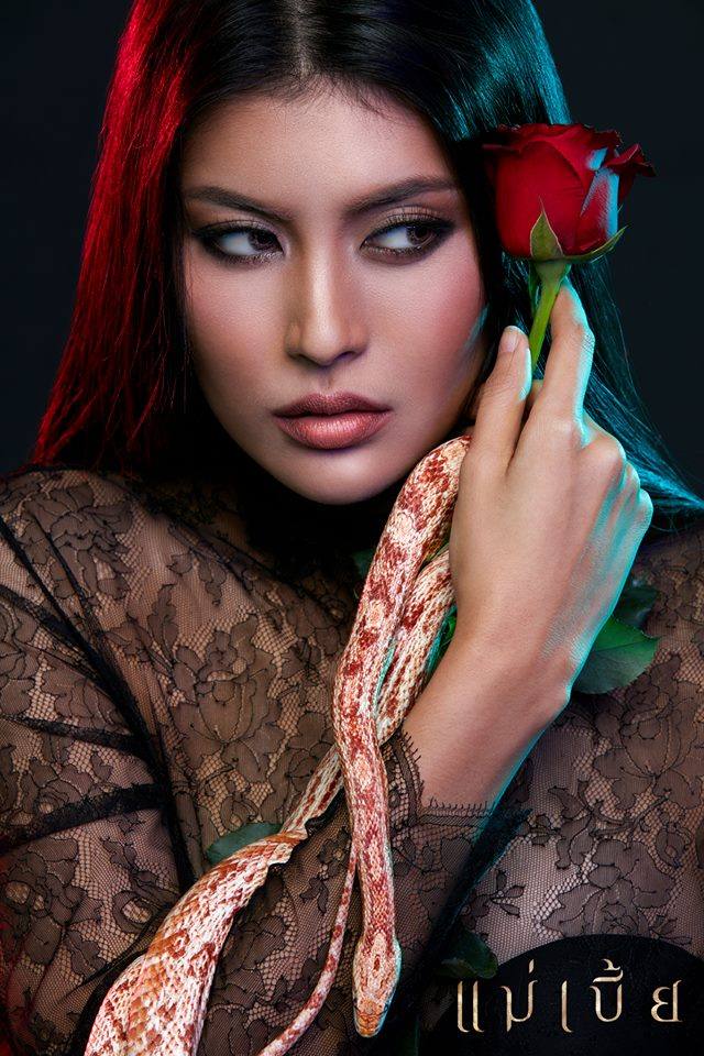 ภาพถ่ายนิทรรศการ "เเม่เบี้ย" โดย Katherline lyndia