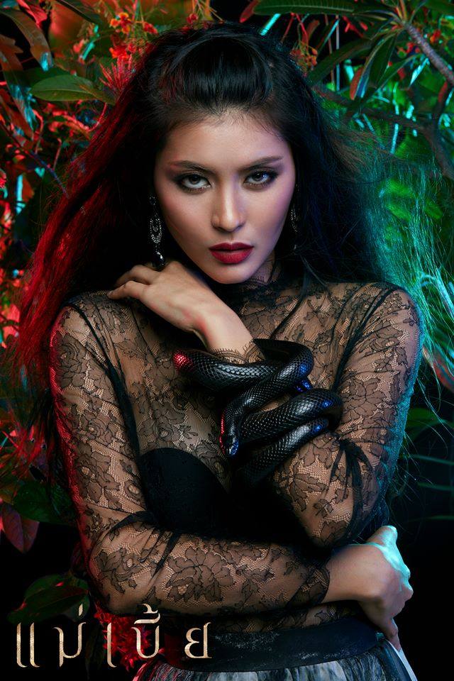 ภาพถ่ายนิทรรศการ "เเม่เบี้ย" โดย Katherline lyndia