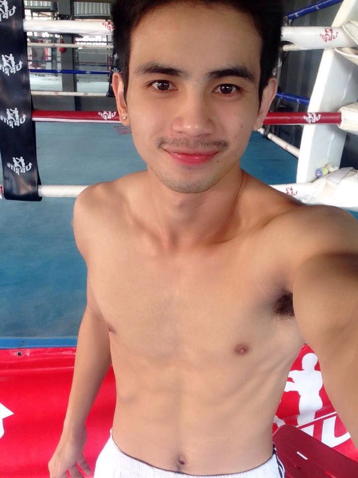 ฟ้าลั่นจูเนียร์ เกษตรพัฒนา ฟิตร่างกายเพื่อศึก "ศึกดวลกำปั้น ไต่บัลลังก์โลก"