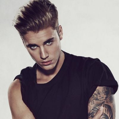 รวมภาพถ่ายแบบล่าสุดของหนุ่มสุดฮอต Justin Bieber!