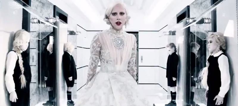 Lady Gaga สวย สะพรึง โกธิคลุค หลอนสุดๆ @American Horror Story