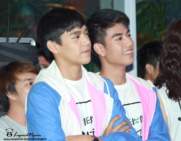 ว๊ายยย!! ฝูงกินรีกำลังเล่นน้ำ @ Water boyy The Movie