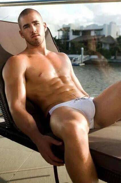 วันนี้ใส่กางกางในสีไหนดีอ่ะ?