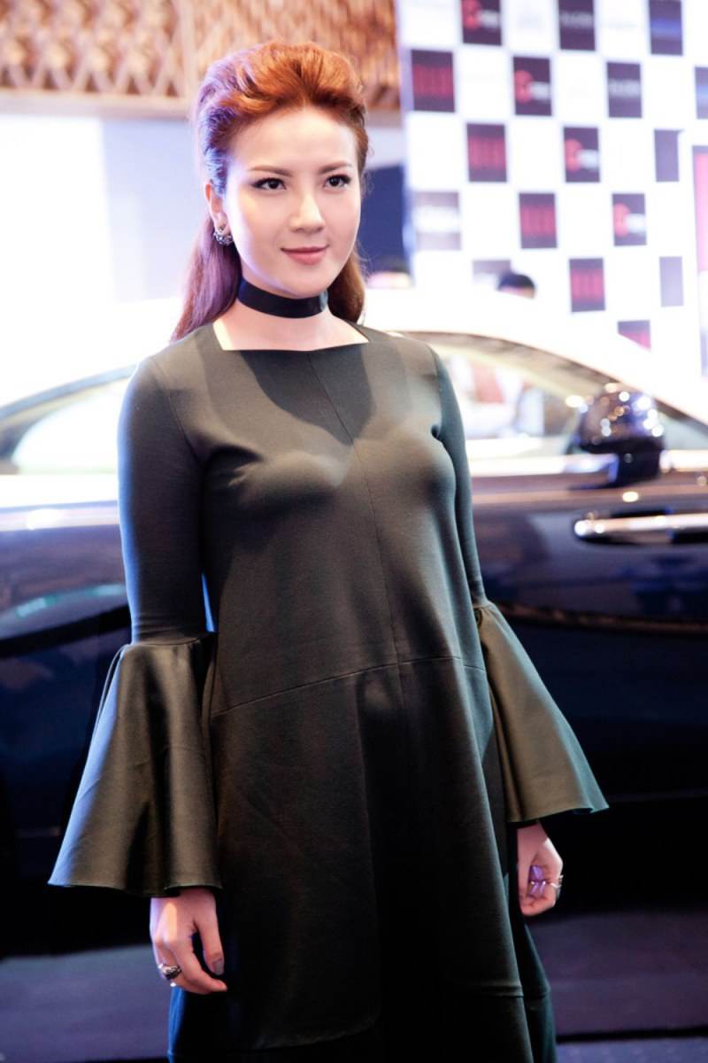 Ruby Yến Trang, Yến Nhi, Koolcheng Trịnh Tú Trung - Elle Fashion Show