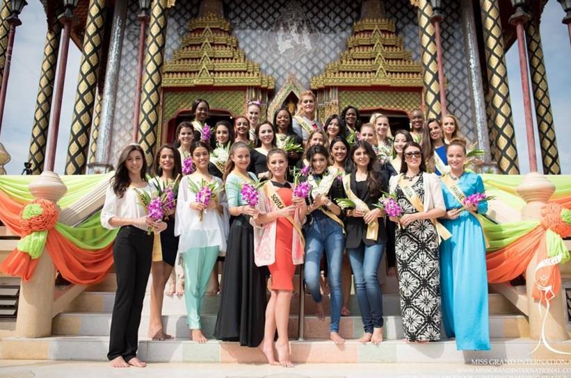 เกาะติด Miss Grand International 2015 ที่ จ.สมุทรสงคราม
