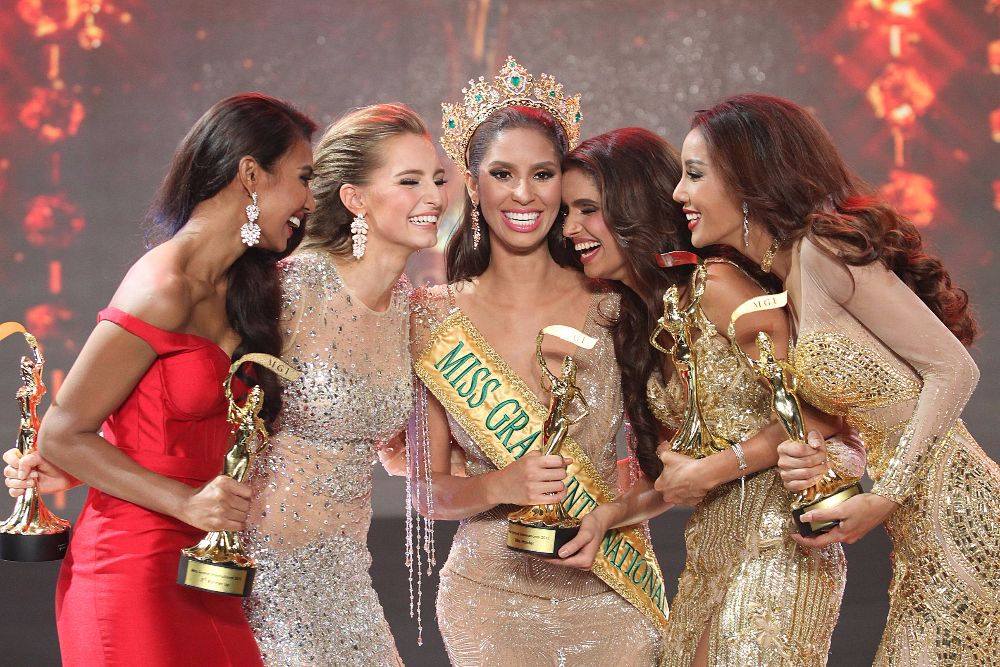 Miss Grand International 2015 วันไฟนอล (ภาพข่าวทีมพีอาร์ พี่เต้ย)