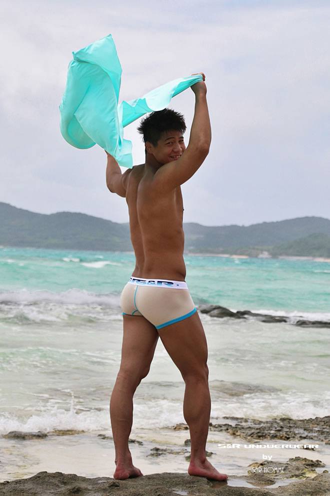 Hot guy in underwear 40