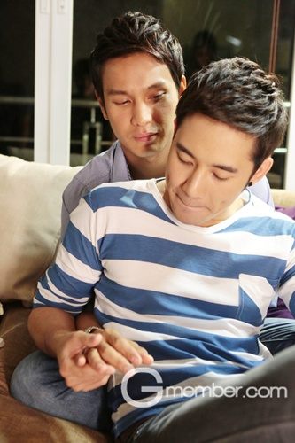 คู่จิ้นดาราชาย