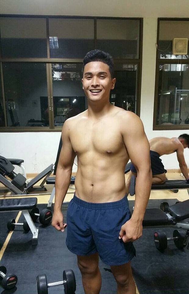 พัฒพล จากรั้ว จปร. ทหารล่ำบอกเลย