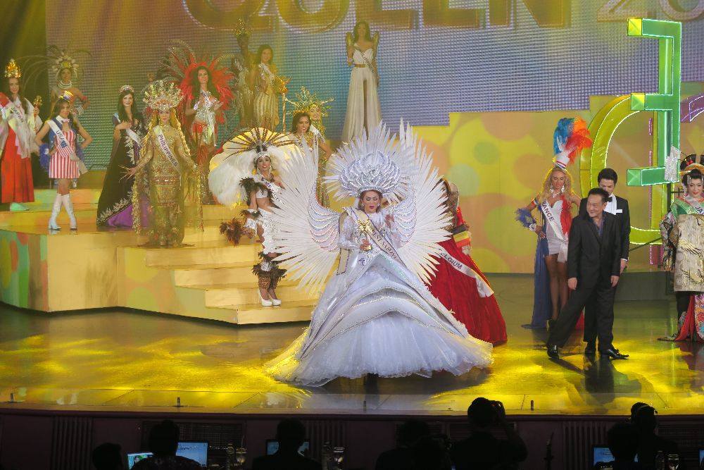 ชนะเริ่ด ชุดประจำชาติ Miss Queen 2015 ที่พัทยา