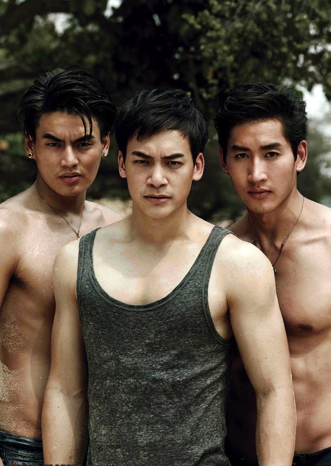 3หนุ่มจากเอ็กแซกส์