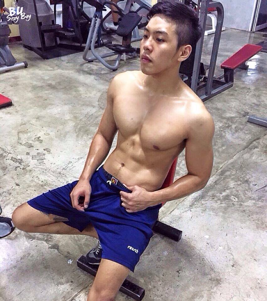 เลีย แบบบ้าคลั่ง