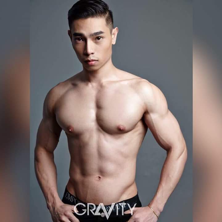 เลีย แบบบ้าคลั่ง