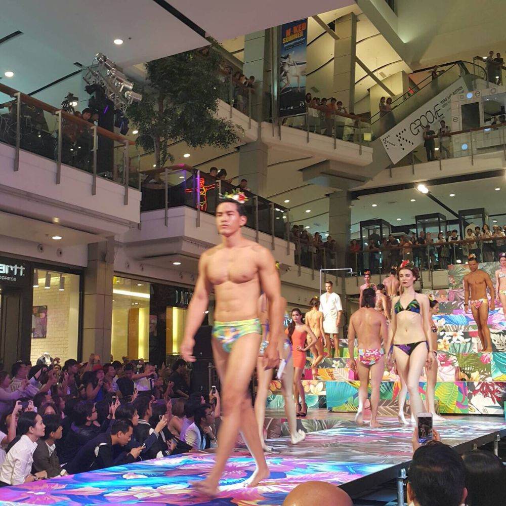 Naked Fashion show ที่สุดแห่งปี 2015
