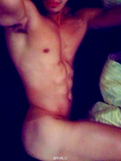 ถอดโชว์เรือนร่าง 933