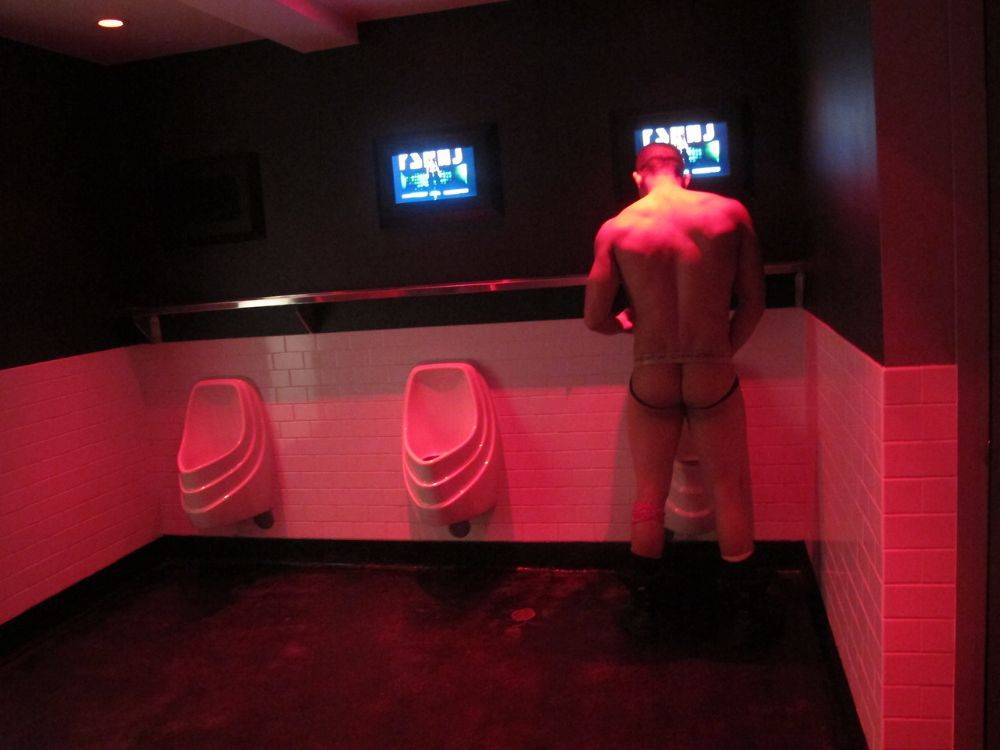 ห้องน้ำชาย