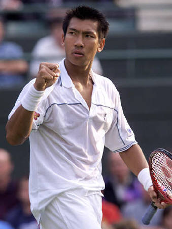 บอล ภราดร ศรีชาพันธุ์ นักเทนนิส ที่ดีที่สุดในประวัติศาสตร์ของชาติไทย