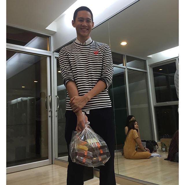 แค่นายอยู่คู่กันคนเป็นหมื่นก็มีความสุข "ไวท์กัปตัน"