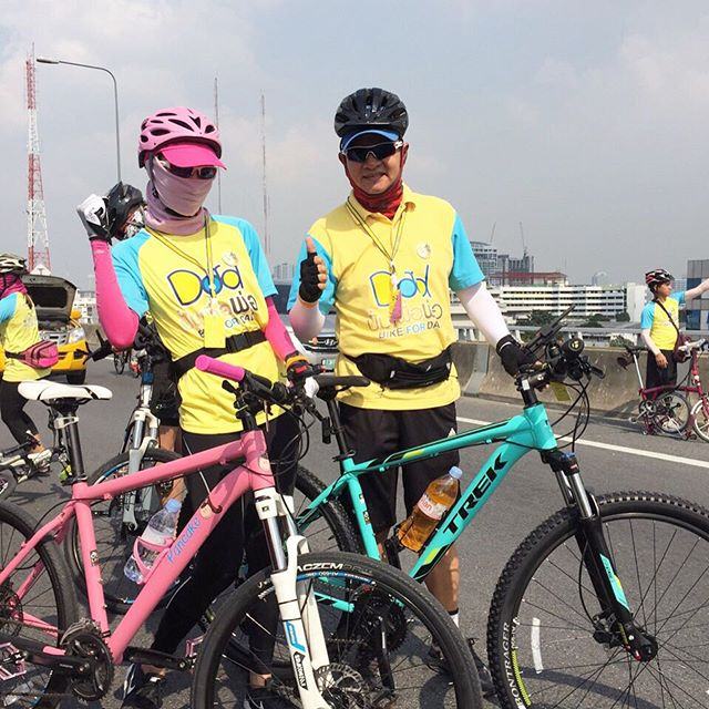 รวมภาพดารา ร่วม ปั่นเพื่อพ่อ Bike For Dad