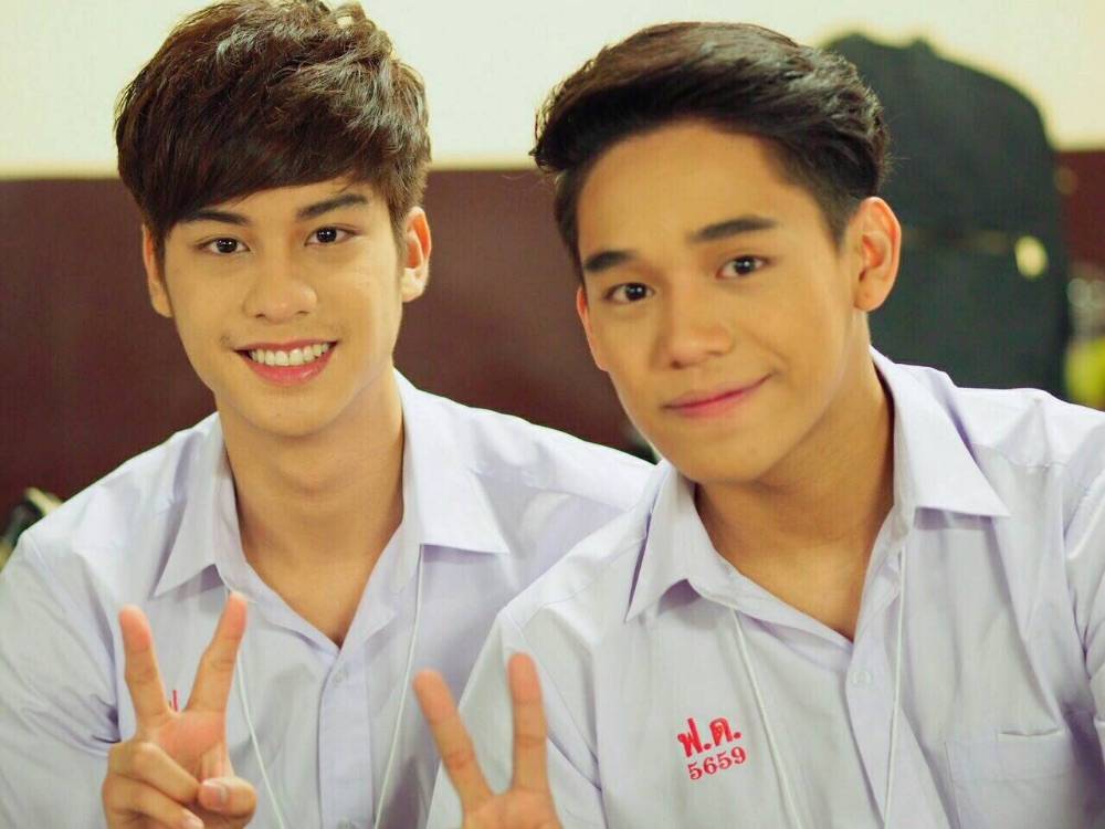 รักครั้งนี้จะอยู่กับเราตลอดไป"ปุณณ์โน่"