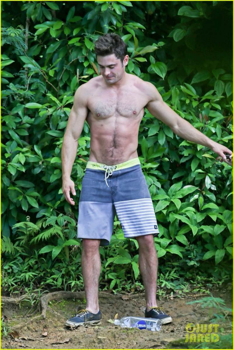 Zac Efron ยิ่งถอดเสื้อยิ่งแซ่บ