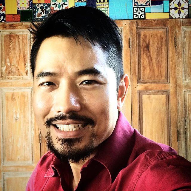 อ๊าาารายยย เลียลุงแป๊บนะ