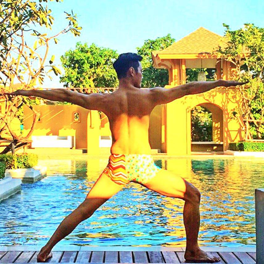 อยากให้โฟกัสที่เป้า...เฮ้ย! ท่าโยคะ