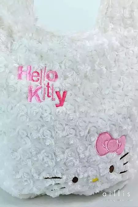 กระเป๋าขนนุ่มฟรุ้งฟริ้ง Hello Kitty