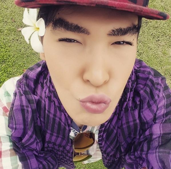 นาธาน โอมาน ชาวเน็ตสะพรึง ย้อนอดีตสมัยเป็นนักร้อง บอกเลยว่านางมาไกลมากๆๆๆๆ !!