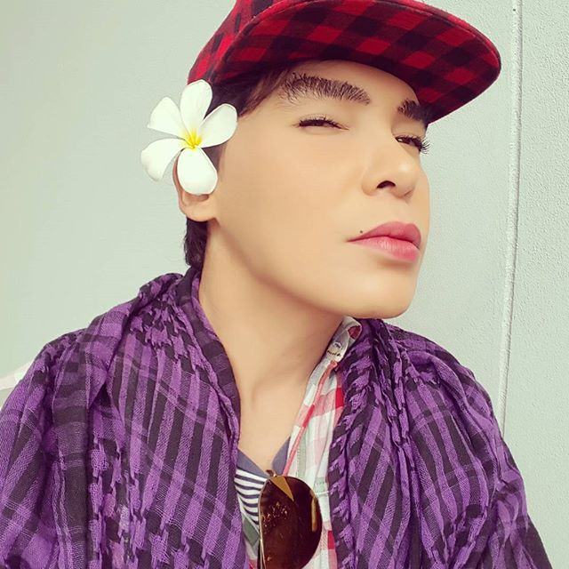 นาธาน โอมาน ชาวเน็ตสะพรึง ย้อนอดีตสมัยเป็นนักร้อง บอกเลยว่านางมาไกลมากๆๆๆๆ !!