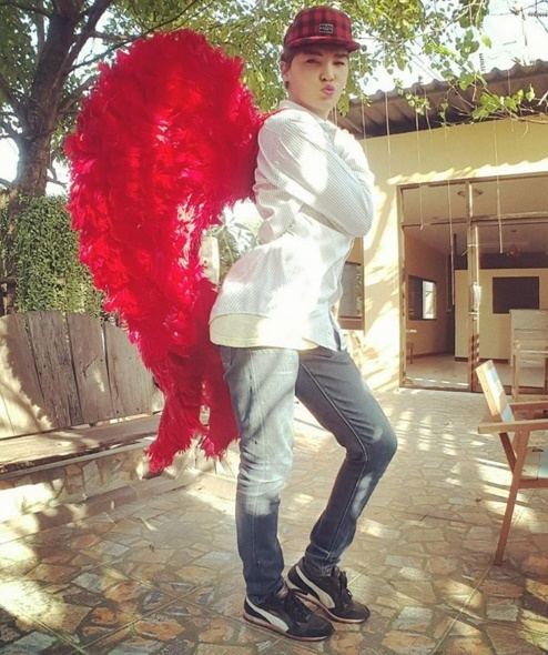 นาธาน โอมาน ชาวเน็ตสะพรึง ย้อนอดีตสมัยเป็นนักร้อง บอกเลยว่านางมาไกลมากๆๆๆๆ !!